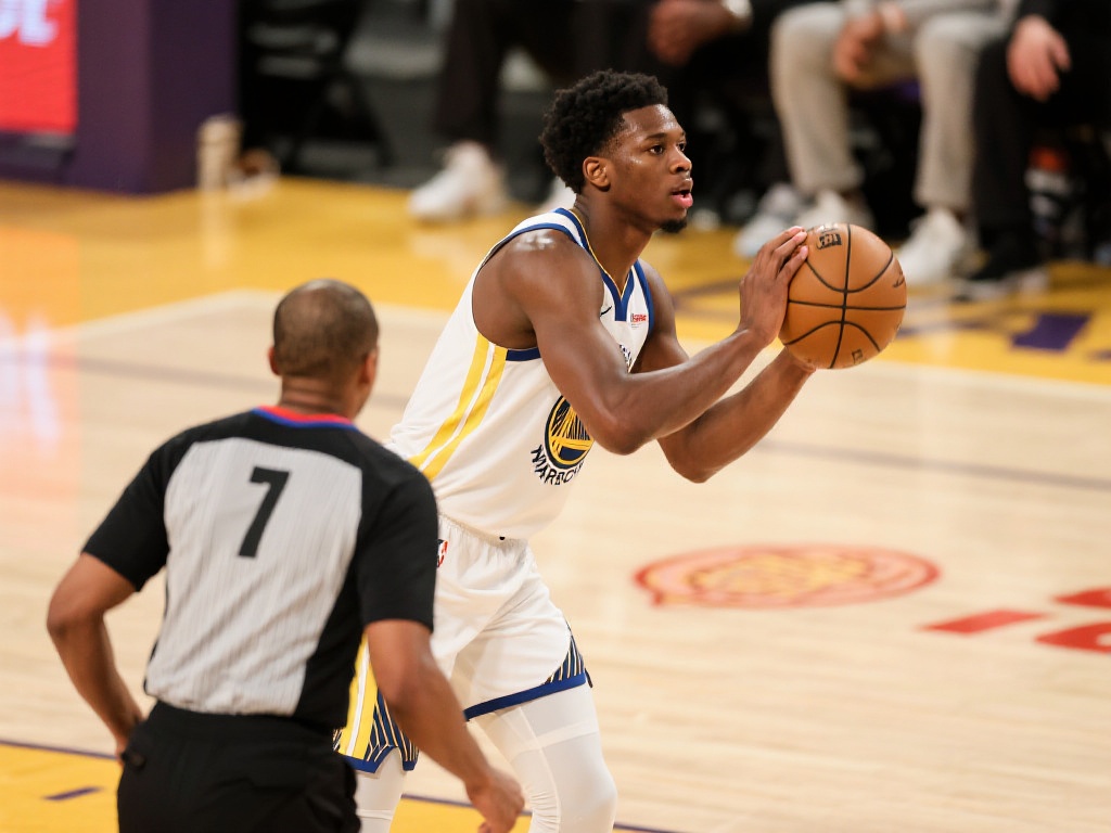 却忽略了球 却忽略了球